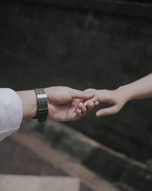 പ്രണയിനി മരിച്ചിട്ടും മരിക്കാതെ പ്രണയം; 22കാരിയുടെ മൃതദേഹം പുനർസൃഷ്ടിച്ച് 7 വര്‍ഷം ഒരുമിച്ചു ജീവിച്ച ഡോക്ടര്‍