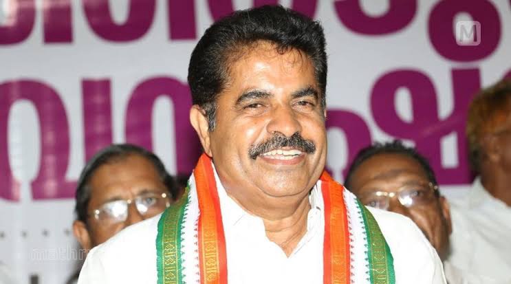 അടൂര്‍ പ്രകാശ്: കസ്റ്റഡി മര്‍ദ്ദന വാര്‍ത്ത വന്നിരുന്നെങ്കില്‍ സതീശന്‍ മുഖ്യമന്ത്രിയുടെ ഓണവിരുന്നില്‍ പോയേനെയില്ല