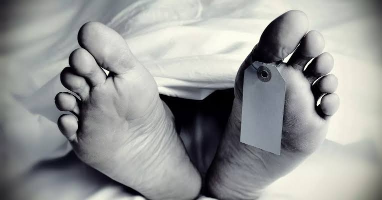 കുവൈത്തിൽ വിഷമദ്യം ദുരന്തം; പത്ത് പ്രവാസികൾ മരിച്ചു, മലയാളികളും ഉൾപ്പെട്ടിട്ടുണ്ടെന്ന് സൂചന