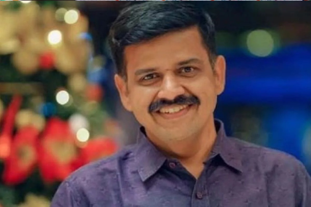 ‘നിങ്ങളറിയാതെ നിങ്ങളെ പിണറായി വിജയന്‍ ആര്‍എസ്എസ് കാര്യാലയത്തില്‍ പണയം വച്ചിരിക്കുന്നു’, പിഎംശ്രീ വിവാദത്തില്‍ സന്ദീപ് വാര്യര്‍