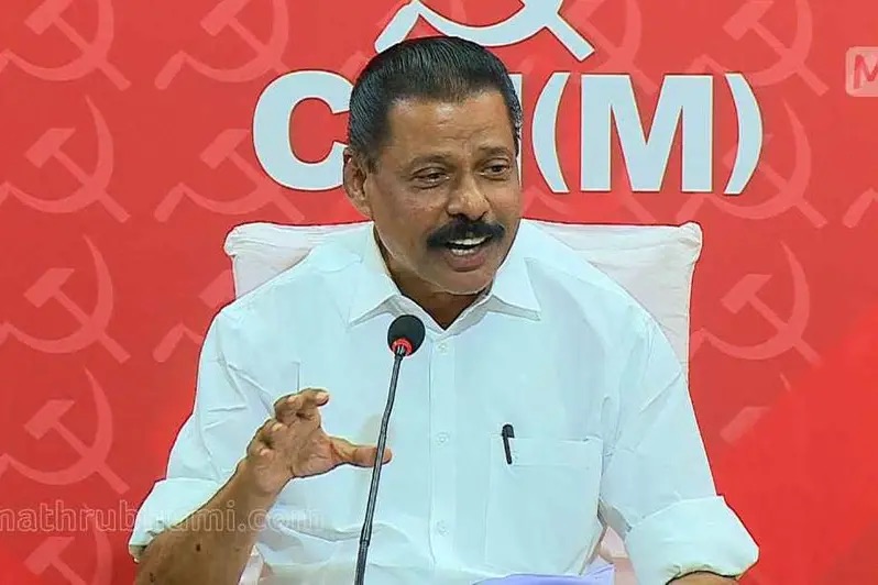 രാഹുല്‍ മാങ്കൂട്ടത്തിനെതിരായ ആരോപണത്തില്‍ കോണ്‍ഗ്രസ് ഒത്തുകളിക്കുന്നു: എം.വി. ഗോവിന്ദന്‍