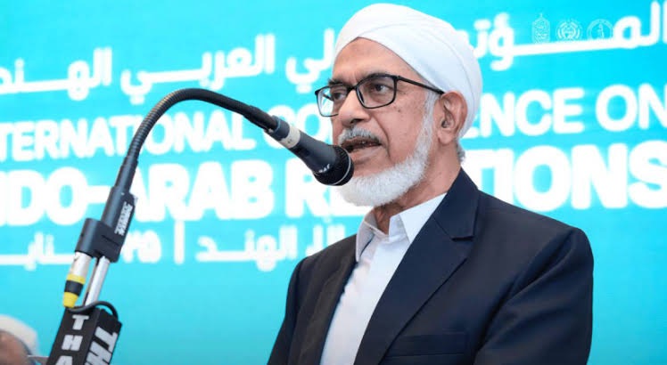 ‘വൈഫ് ഇൻ ചാർജ്’ പരാമർശം: ആരെയും അധിക്ഷേപിച്ചിട്ടില്ലെന്ന് ഡോ. ബഹാവുദ്ദീൻ നദ്‍വി; ഉമർ ഫൈസിയെതിരെ തുറന്നടിച്ചു