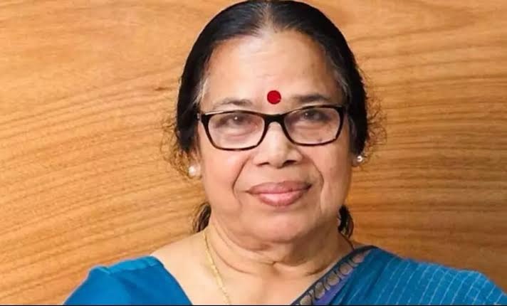 ശബരിമല ദര്‍ശനത്തില്‍ രാഷ്ട്രപതി ദ്രൗപദി മുര്‍മു; “വിവേചനമില്ലാത്ത ഇടം” — പി കെ ശ്രീമതി
