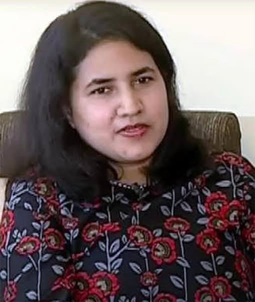 വീണ വിജയൻ കേസിൽ ഹൈക്കോടതി ജഡ്ജി പിന്മാറി; സിബിഐ അന്വേഷണം ആവശ്യപ്പെട്ട ഹർജി മറ്റൊരു ബെഞ്ച് പരിഗണിക്കും