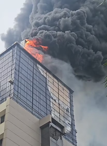 കോഴിക്കോട് ബേബി മെമ്മോറിയൽ ആശുപത്രിയിൽ തീപിടിത്തം; രോഗികൾ സുരക്ഷിതർ