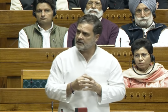 “വോട്ട് ചോരിയേക്കാൾ വലിയ ദേശവിരുദ്ധ പ്രവർത്തനമില്ല”; എസ്ഐആർ ചർച്ചയിൽ ബിജെപിയേയും തെരഞ്ഞെടുപ്പ് കമ്മീഷനേയും കടന്നാക്രമിച്ച് രാഹുൽ ഗാന്ധി