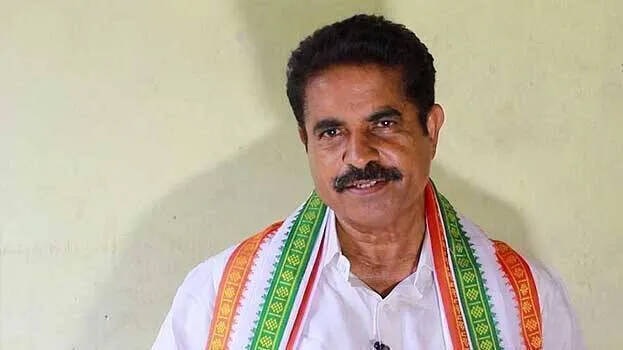 ശബരിമല സ്വർണക്കവർച്ച കേസ്: യുഡിഎഫ് കൺവീനർ അടൂർ പ്രകാശിനെ ചോദ്യം ചെയ്യാൻ എസ്‌ഐടി നീക്കം