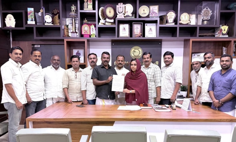 മലപ്പുറം ജില്ലാ ആസ്ഥാനത്ത് നേതാക്കളുടെ പേരിൽ ടൗൺ സ്‌ക്വയറുകൾ സ്ഥാപിക്കണം: സെസ്സ് നിവേദനം