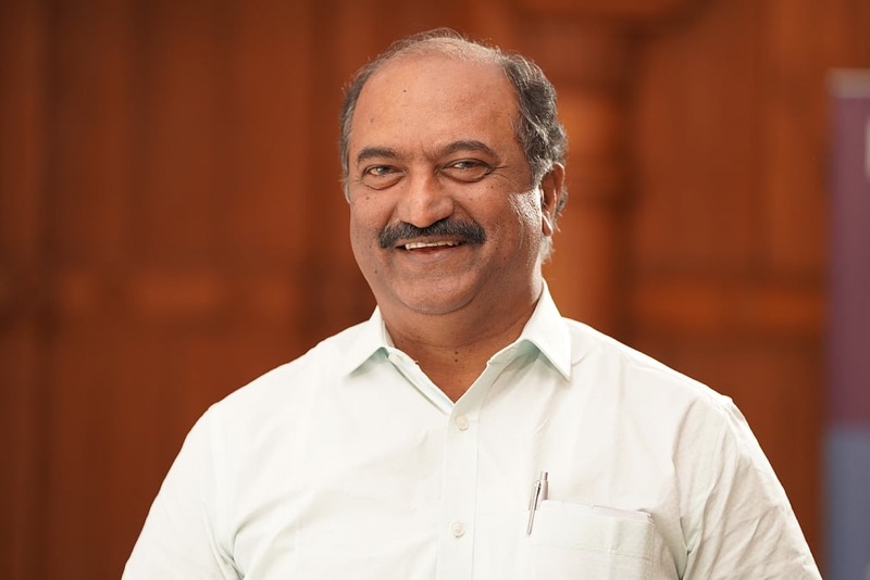 “പത്രപ്രവർത്തക പെൻഷൻ: 13,000 രൂപയോ 12,500 രൂപയോ? ബജറ്റ് വാക്കിലും രേഖയിലും വൈരുദ്ധ്യം – പറ്റിച്ചതോ, പിഴവോ?”