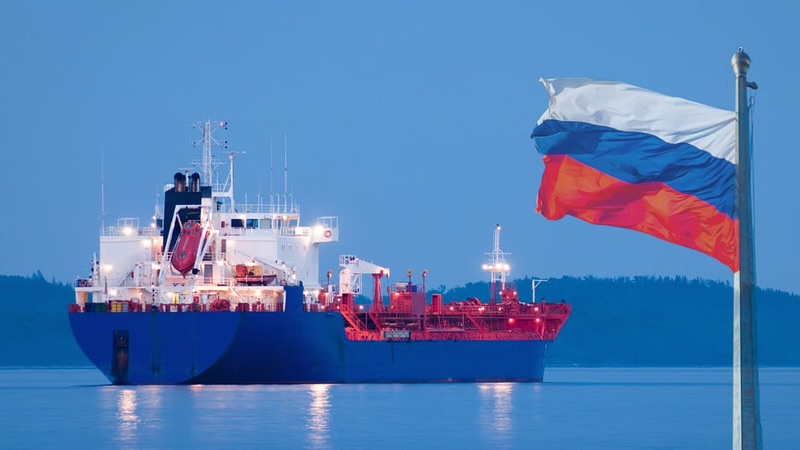 ചൈനയിലേക്കുള്ള റഷ്യൻ എണ്ണ ടാങ്കർ ഇന്ത്യയിലേക്ക് തിരിച്ചു | ഇന്ധന ഇറക്കുമതി ഇരട്ടിയായി